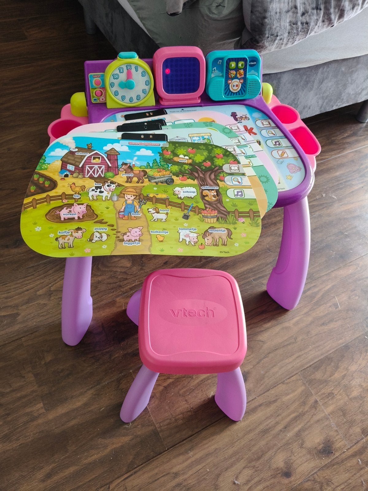 VTech Magisch Speel- en Leer Bureau met krukje, Ophalen, Zo goed als nieuw, 2 tot 4 jaar