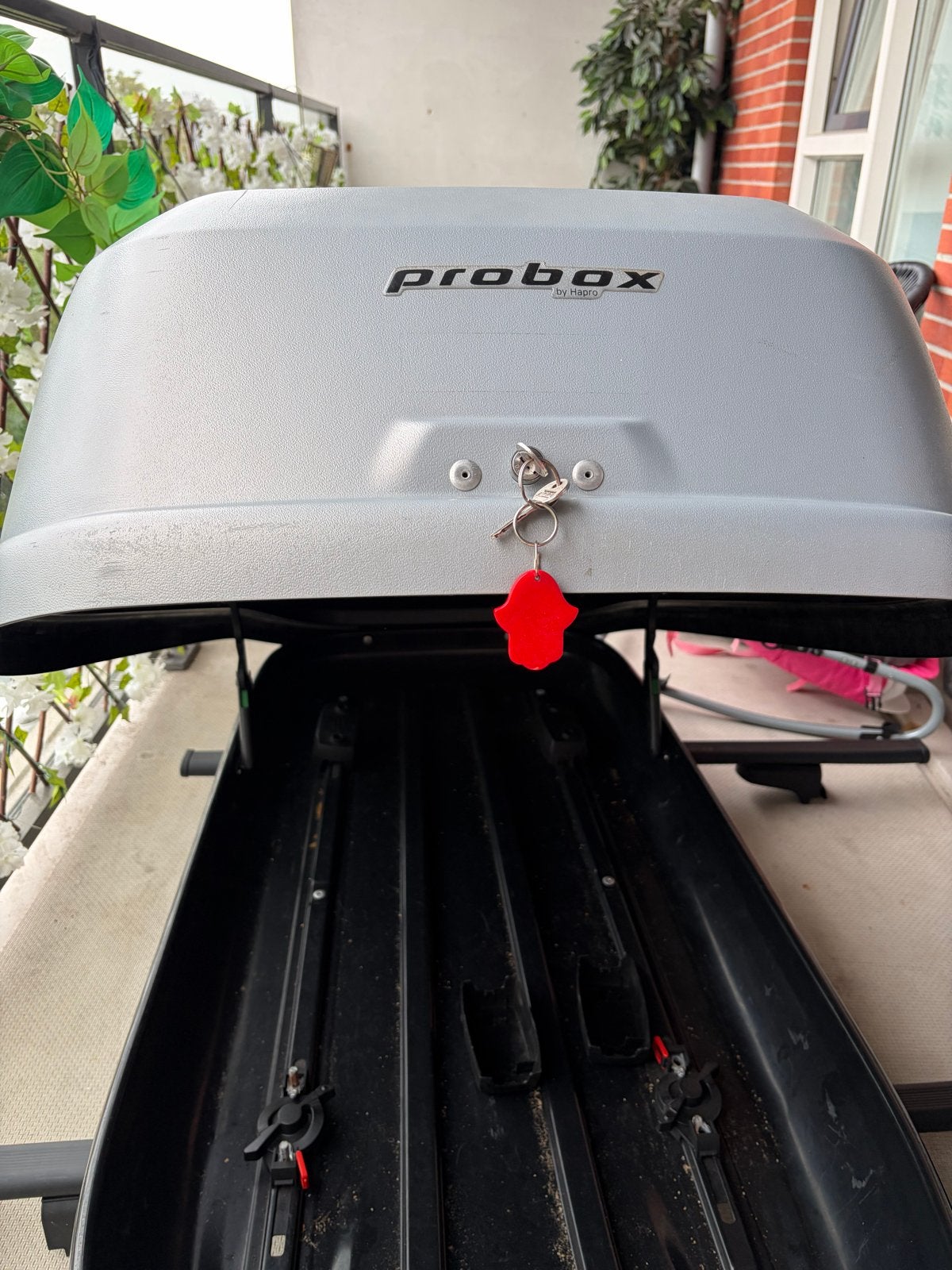 Hapro Probox 320 Dakkoffer - Ruime en veilige opslag, Auto diversen, Ophalen, Zo goed als nieuw