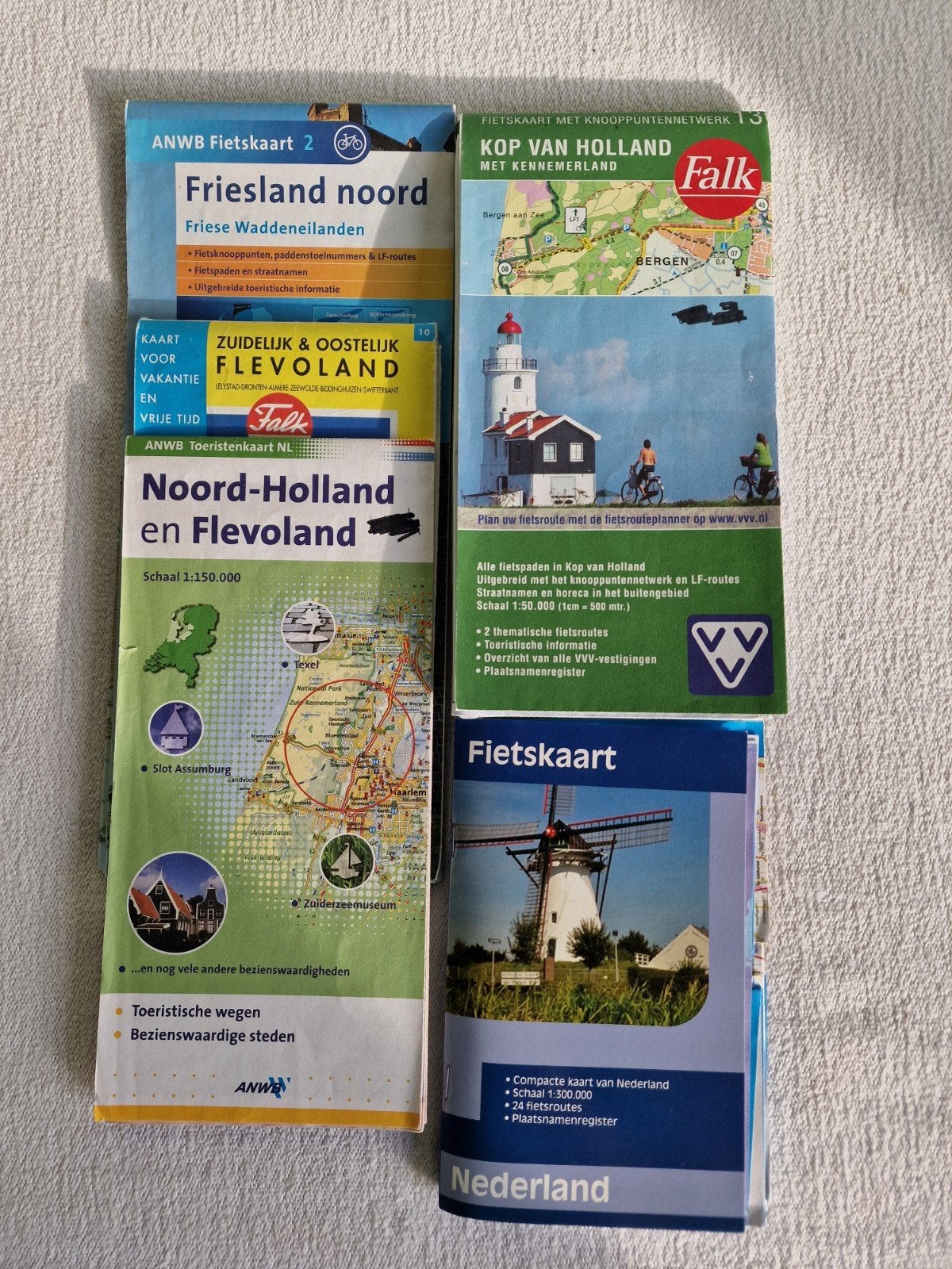 Mooie fietsroutes, Ophalen of Verzenden, Zo goed als nieuw, Fiets- of Wandelgids