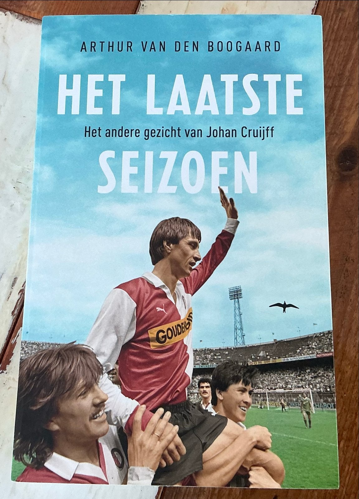 Boek: Het Laatste Seizoen - Johan Cruijff, Ophalen of Verzenden, Zo goed als nieuw