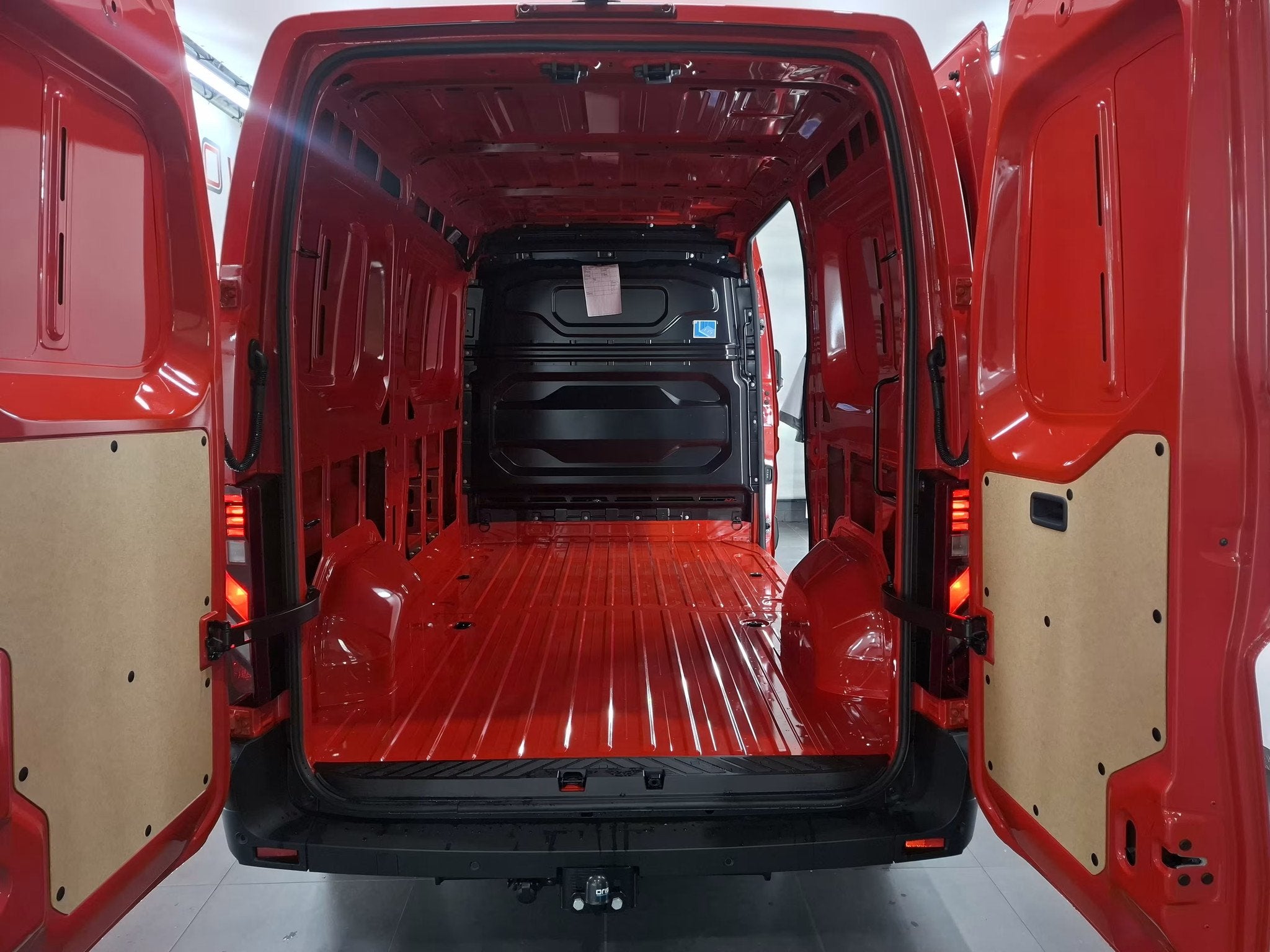 Renault Master E-Tech T35 L2H2 Advance long range 87 kWh (Wo, 397 km, Stof, Gebruikt, 143 pk
