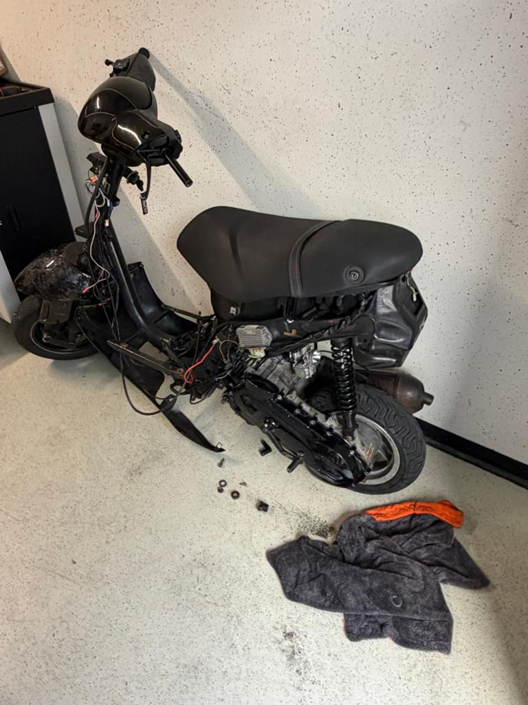 Project zip 136cc 24mm sudco, Fietsen en Brommers, Brommers | Tomos, Ophalen, Zo goed als nieuw, Flexer