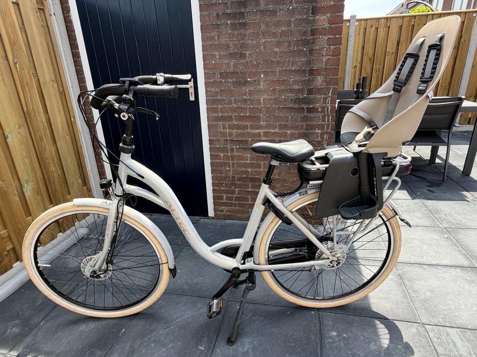 Altec Liberty elektrische moederfiets - defect, Ophalen, 0 zitjes, Gebruikt, Overige merken