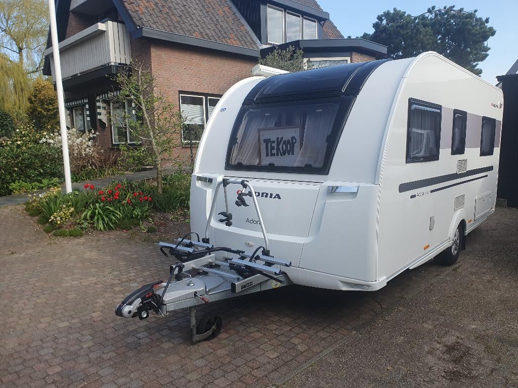 caravan Adria Adora 462 UP, Caravans en Kamperen, Caravans, Kachel, Omvormbare zithoek, Rondzit, Particulier