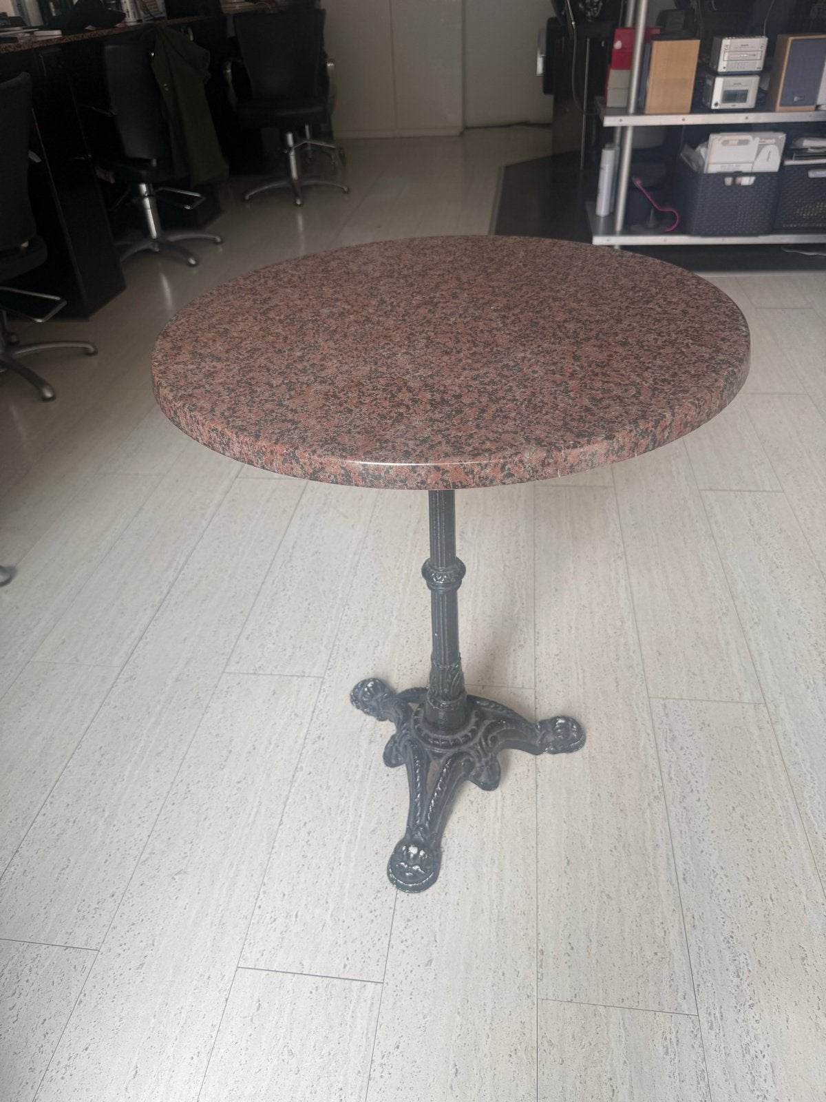 Ronde bistrotafel 2 stuks, Huis en Inrichting, Overige materialen, Gebruikt, Rond, 60 cm of meer