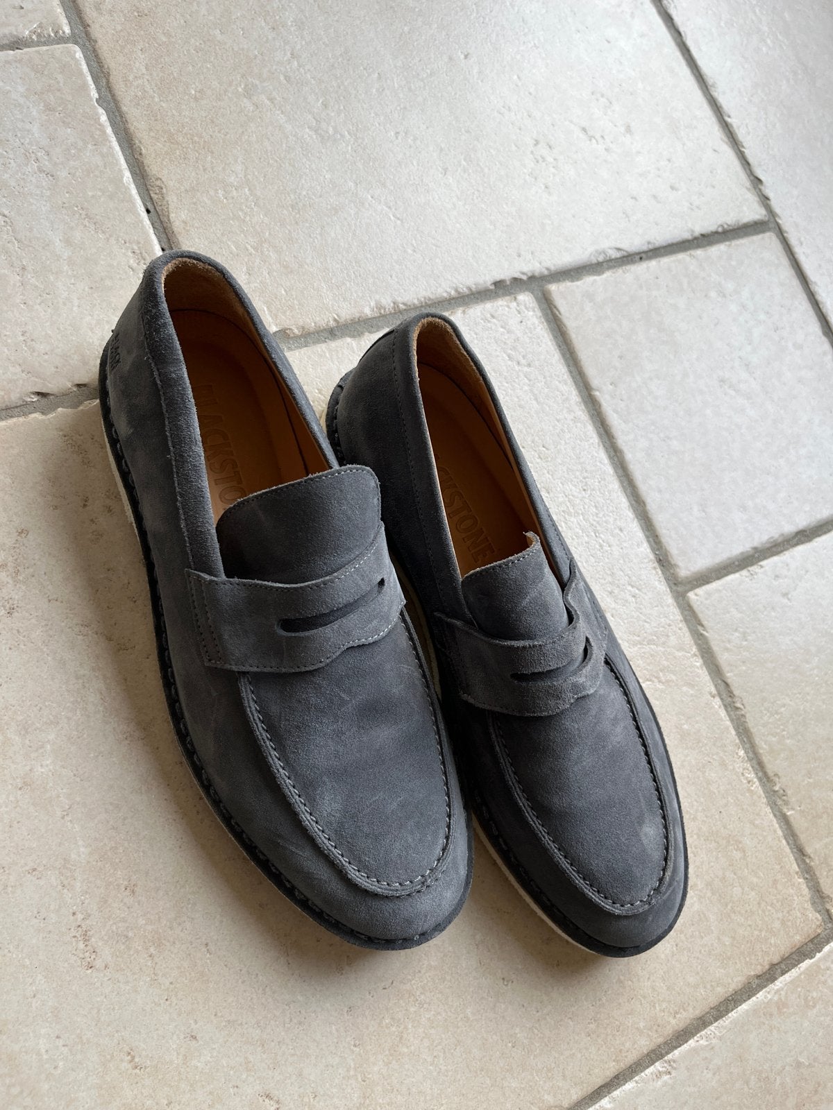 Blackstone suède loafers - Grijs - Maat 44, Ophalen of Verzenden, Zo goed als nieuw, Overige kleuren, Loafers