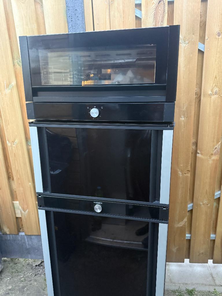 Dometic RMDT 10.5 T TecTower 2025 Absorptiekoelkast met oven, Caravans en Kamperen, Camper-accessoires, Ophalen of Verzenden, Zo goed als nieuw