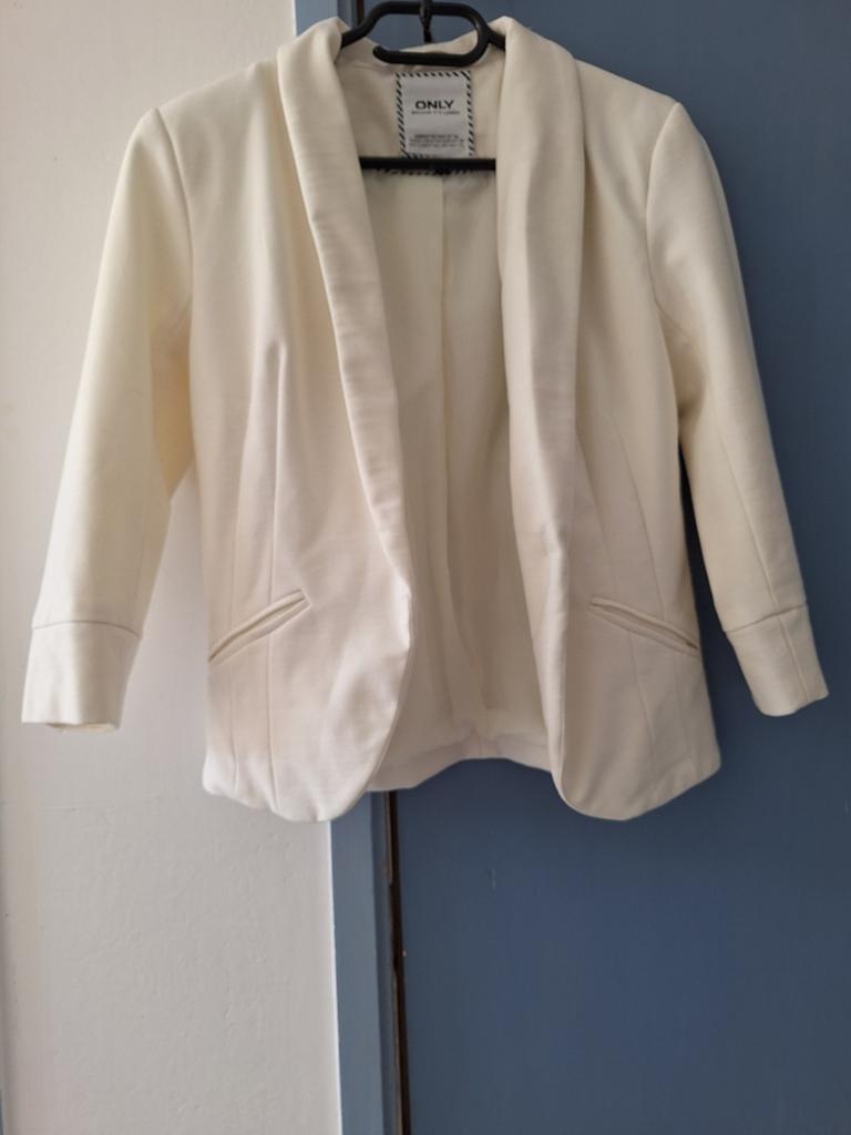Witte Only blazer maat 36, Ophalen of Verzenden, Zo goed als nieuw, Maat 36 (S), Wit