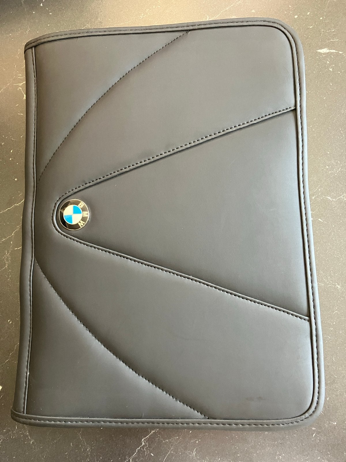 BMW document houder, Ophalen of Verzenden, Zo goed als nieuw