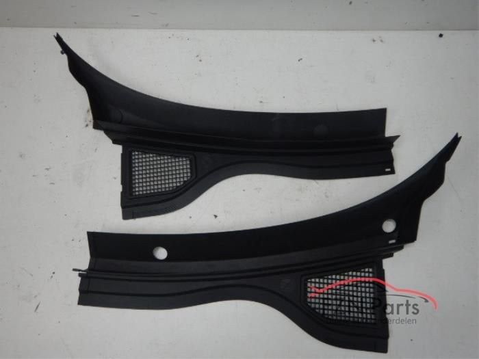 VW Tiguan 571 Paravaan set L + R, Ophalen of Verzenden, Gebruikt