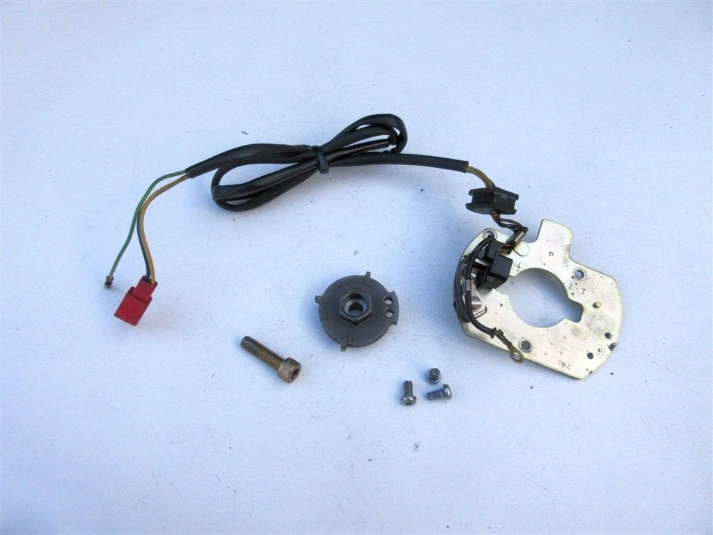 Suzuki GSX600 pulsgever ontsteking pickup pulse coil GSX 600, Motoren, Ophalen of Verzenden