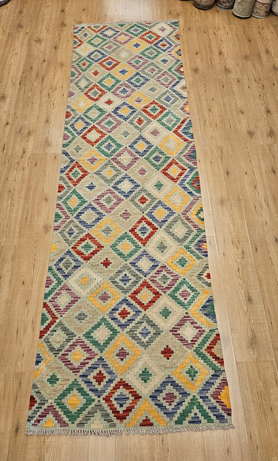 Prachtige handgeweven oosterse kelim loper 308x89, Huis en Inrichting, Stoffering | Tapijten en Kleden, Info@SlatsAntiek.nl, Kelim