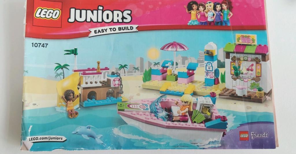 LEGO Juniors 10747 Andrea & Stephanie's Beach House, Ophalen of Verzenden, Zo goed als nieuw, Complete set, Lego