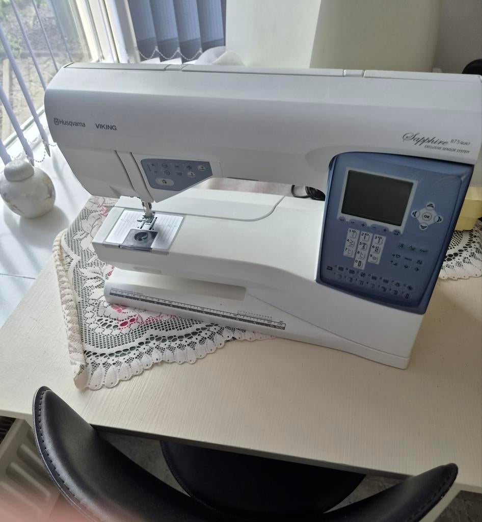 Husqvarna Viking Sapphire 875 Quilt naaimachine, Hobby en Vrije tijd, Naaimachines en Toebehoren, Ophalen of Verzenden