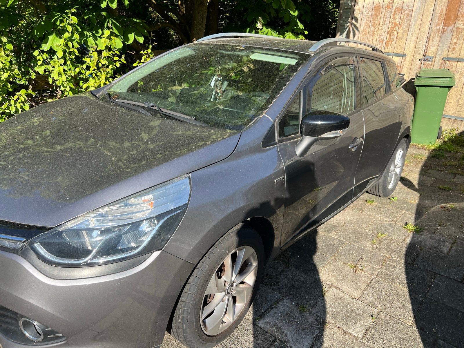 Renault Clio 0.9 TCE 90 Estate 2016 Grijs, Auto's, 898 cc, Stof, Euro 6, 49 €/maand