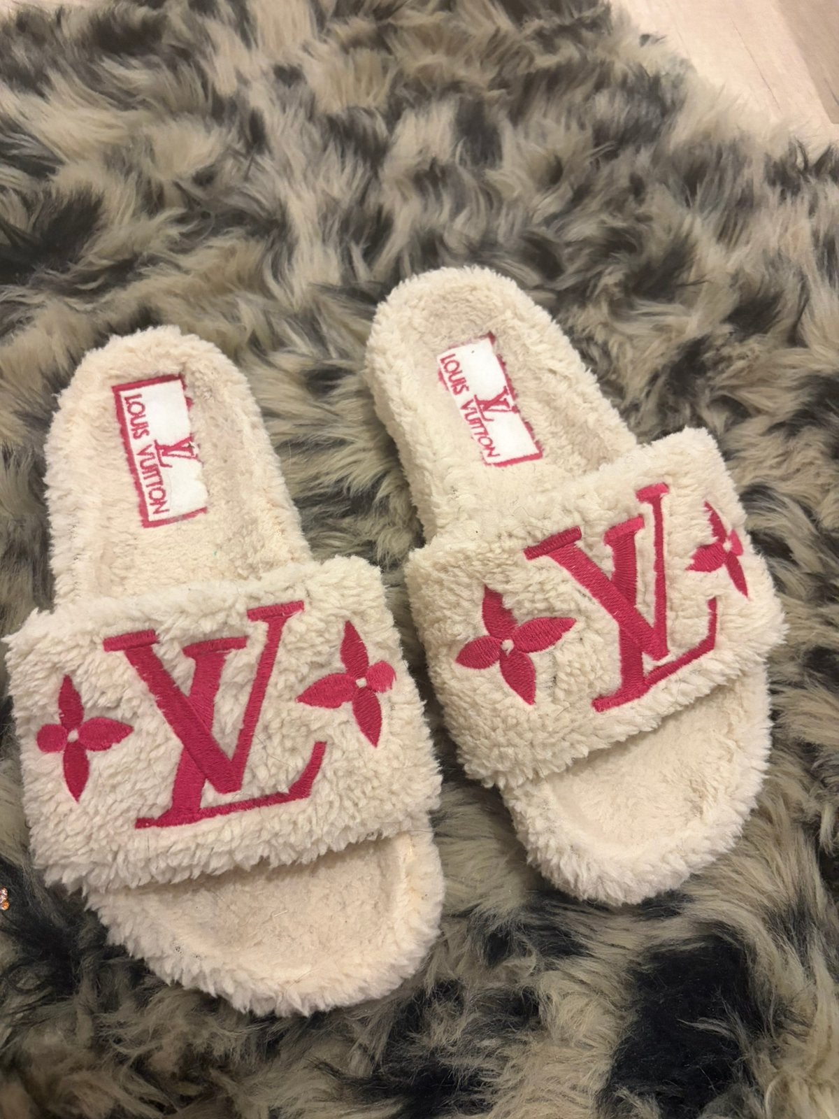 Nieuwe  slippers 37, Ophalen of Verzenden, Nieuw