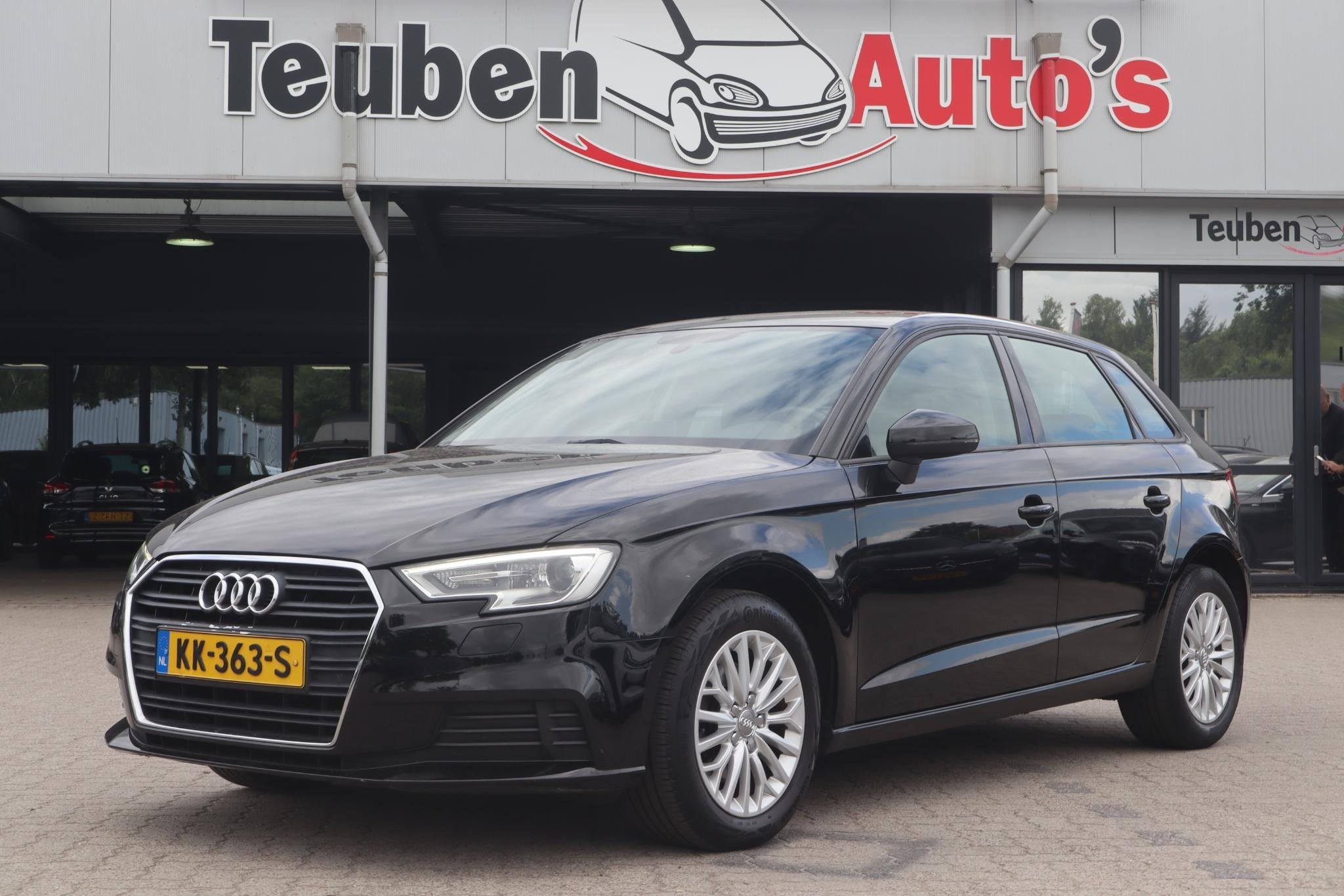 Audi A3 Sportback 1.0 TFSI Pro Line | Navigatie | Bluetooth, Voorwielaandrijving, Stof, Gebruikt, Zwart