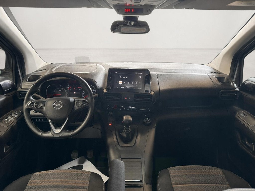 Opel Combo Tour 1.2 Turbo |VOL OPTIES!|CLIMA|VERWARMING|CARP, Auto's, Opel, Stof, Gebruikt, Zwart, Overige carrosserieën