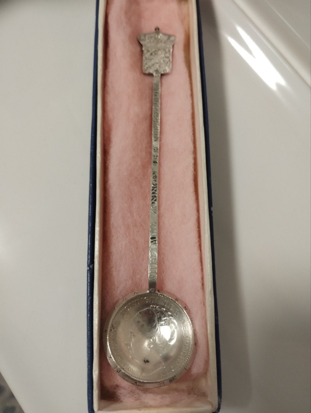 Zilveren Wilhelmina Verzetslepel 1940-Uitgezaagd Rijkswapen, Ophalen of Verzenden, Zilver