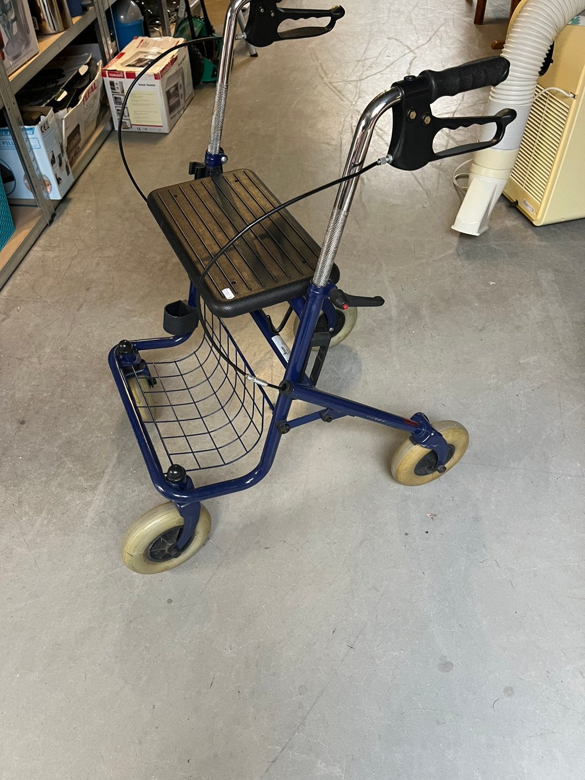 Mooie stevige rollator, Ophalen, Zo goed als nieuw