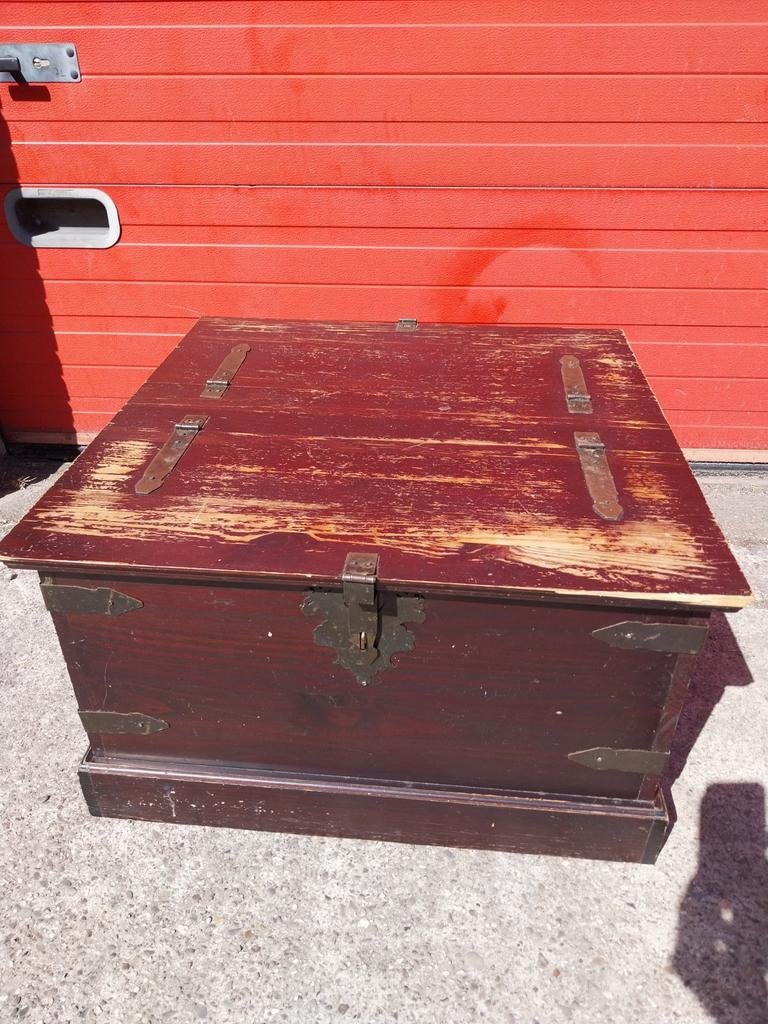 Antieke Chinese Shandong Ming-stijl rode lak elmhouten kist, Ophalen