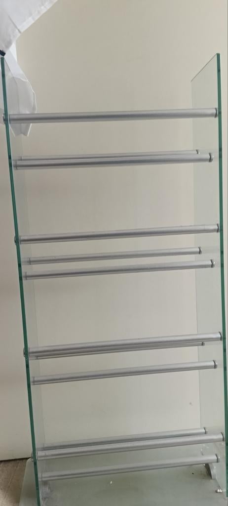 Cd rek van glas ongeveer een meter hoog, Ophalen of Verzenden