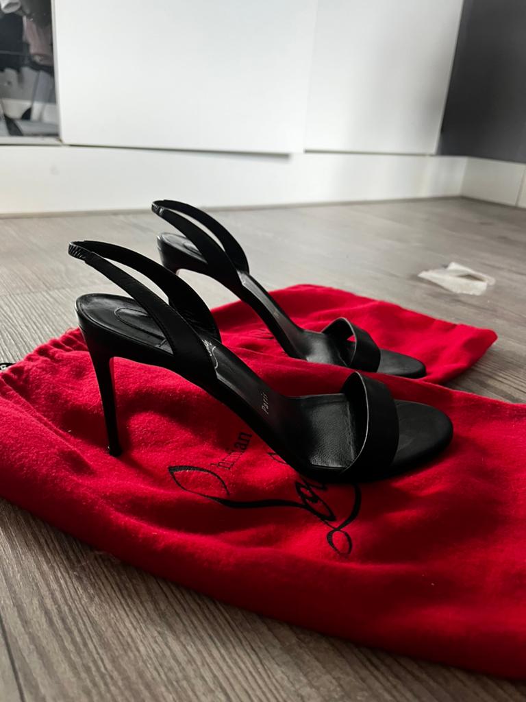 Christian louboitin hakken dames maat 38,5, Kleding | Dames, Schoenen, Ophalen of Verzenden, Zo goed als nieuw, Zwart