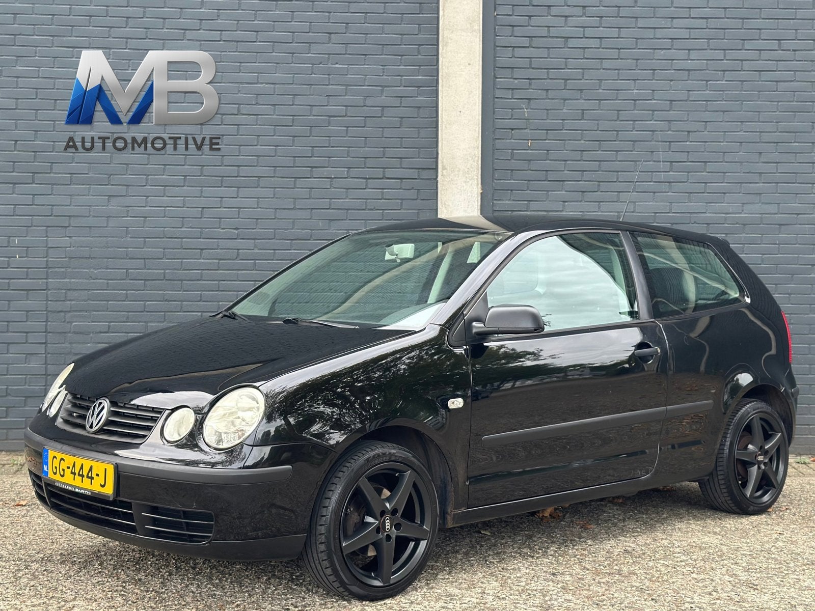 VW POLO/NIEUWE APK/SPORT WIELEN, Auto's, 970 kg, 1198 cc, Zwart, Bedrijf