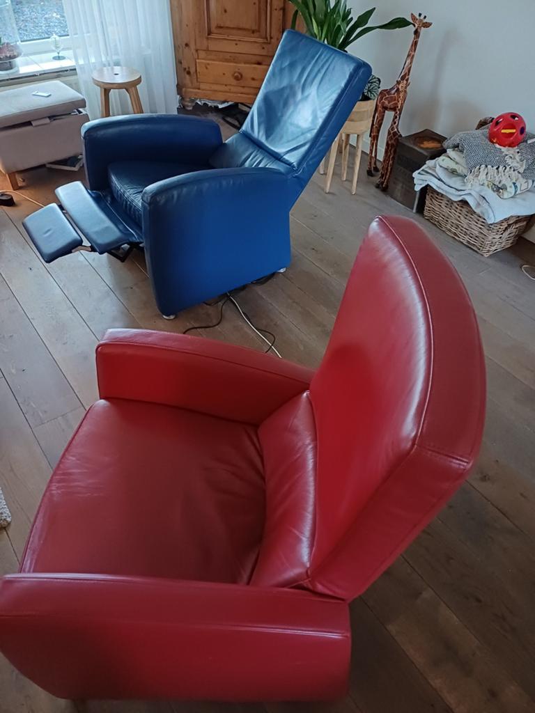 Te koop 2 lederen relaxstoelen., Huis en Inrichting, Fauteuils, Ophalen, Gebruikt, 75 tot 100 cm, Minder dan 50 cm