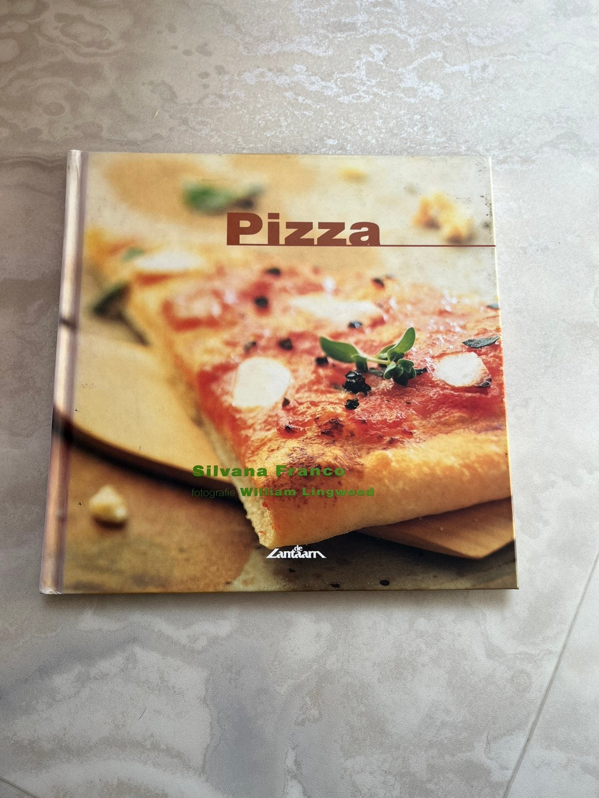 Pizza hardcover, Ophalen, Zo goed als nieuw