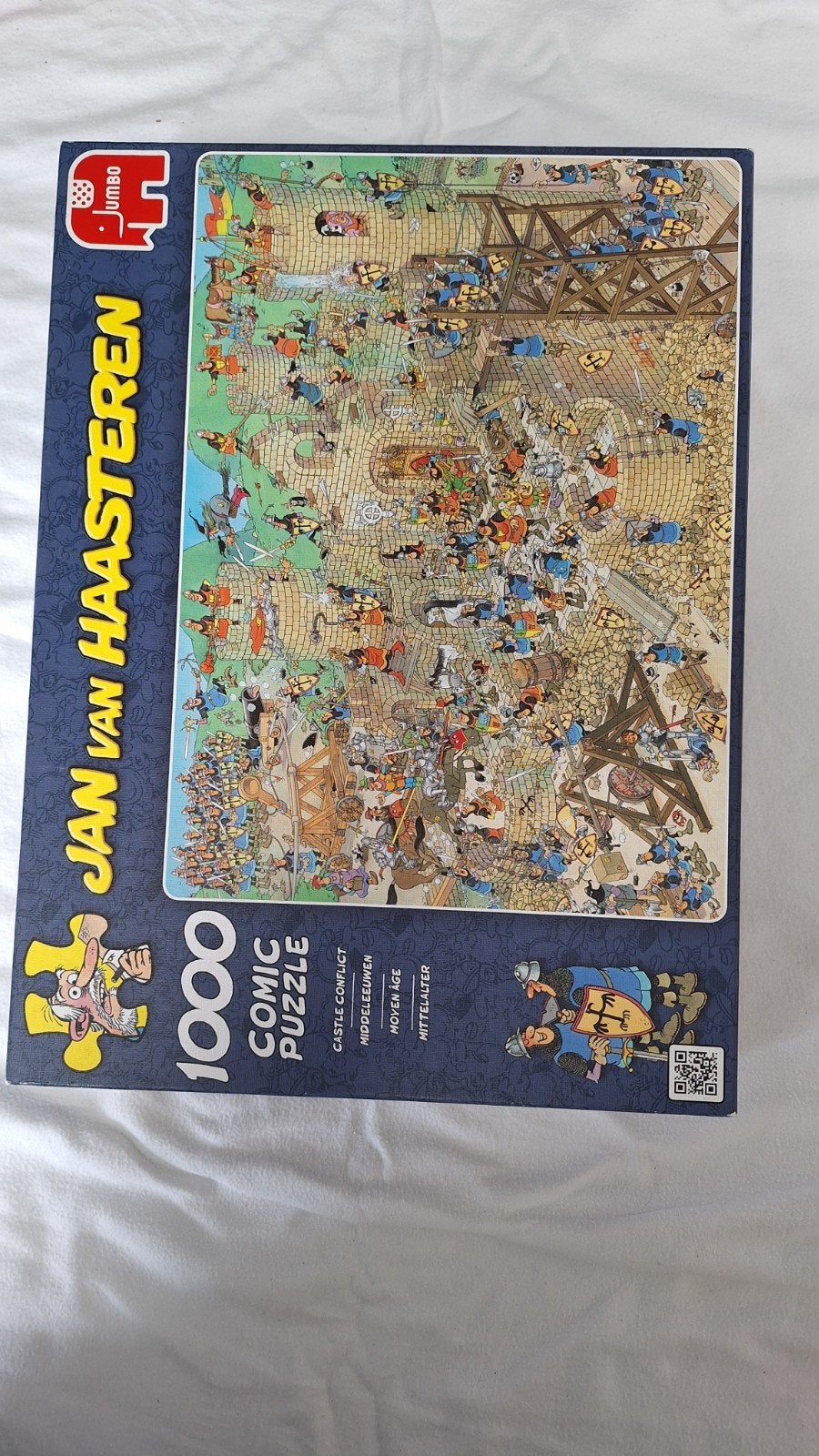 Jan van Haasteren - Castle Court 1000 stukjes, Ophalen, 500 t/m 1500 stukjes, Zo goed als nieuw, Legpuzzel