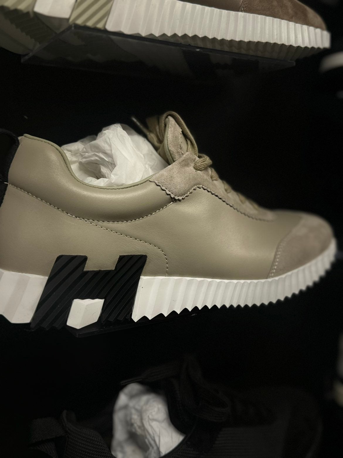 Hermes Schoenen, Kleding | Heren, Schoenen, Ophalen of Verzenden, Nieuw, Overige kleuren