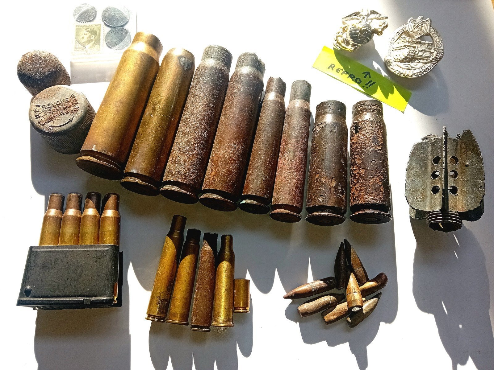 WO2 Militaria Lot: Hulzen, Mauser, Munten & Mortierstaart, Verzamelen, Ophalen of Verzenden, Landmacht, Duitsland, Hulzen of Bodemvondsten