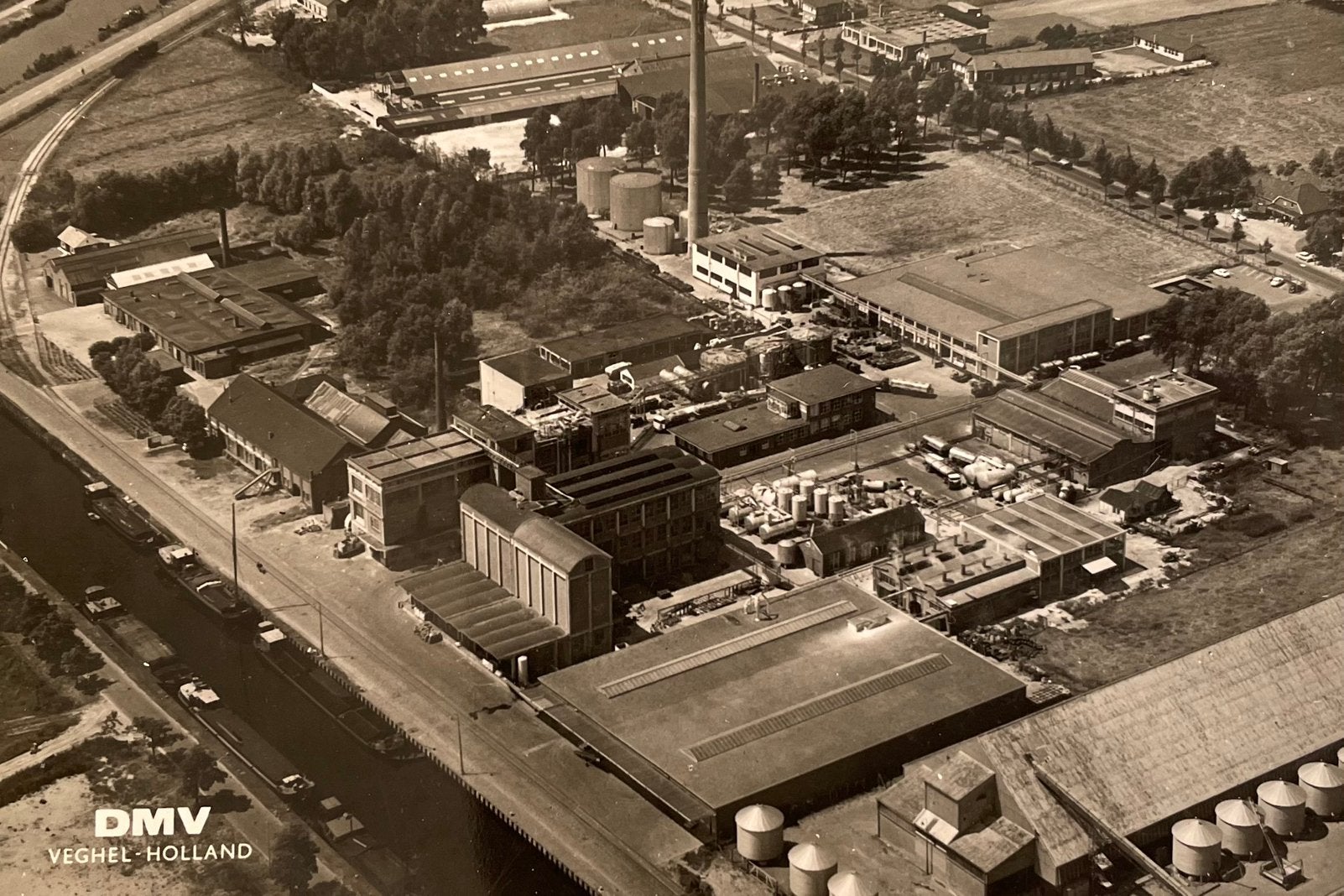 Luchtfoto D.M.V. Veghel 1962., Ophalen of Verzenden, 1960 tot 1980, Gebruikt, Overige onderwerpen