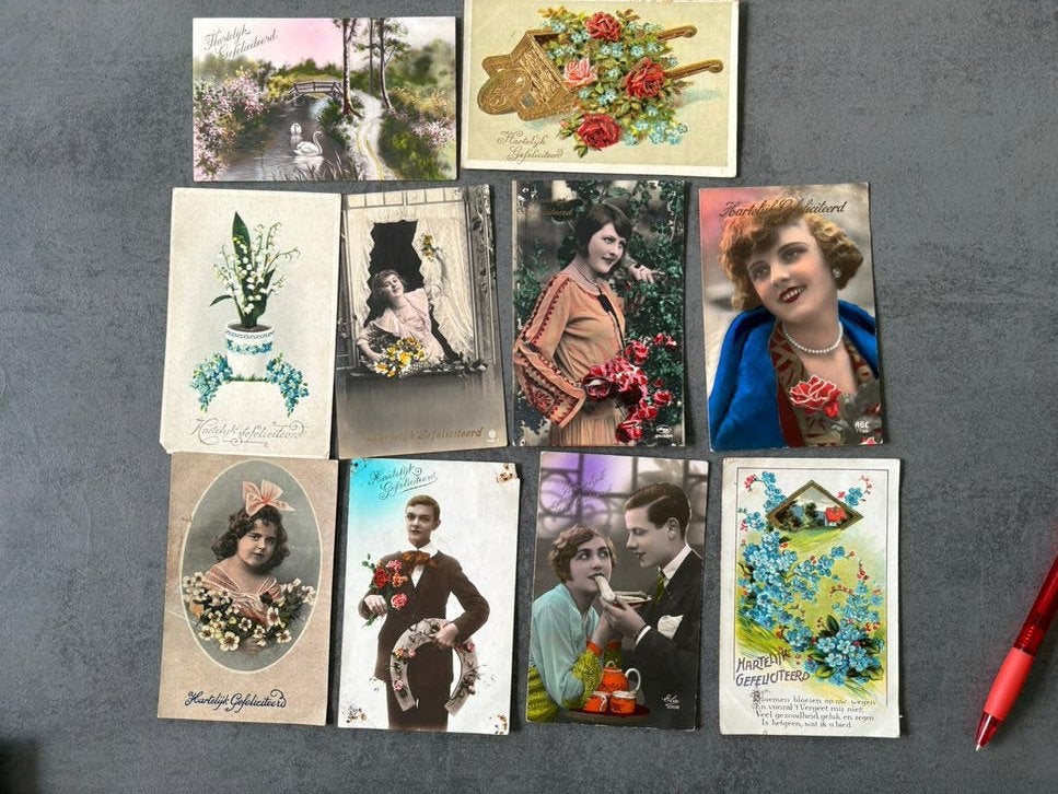 47 Oude ansichtkaarten gefeliciteerd 1920-1945, Verzamelen, Ophalen of Verzenden, 1920 tot 1940