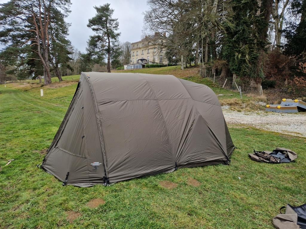 Vistent,  karpervissen, bivvy, Ophalen, Zo goed als nieuw