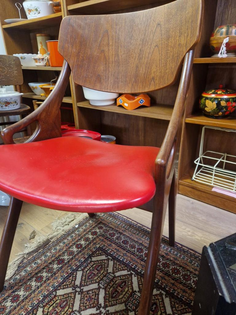 2 Arne Hovmand Olsen stoelen, Deens design, jaren '60, Ophalen