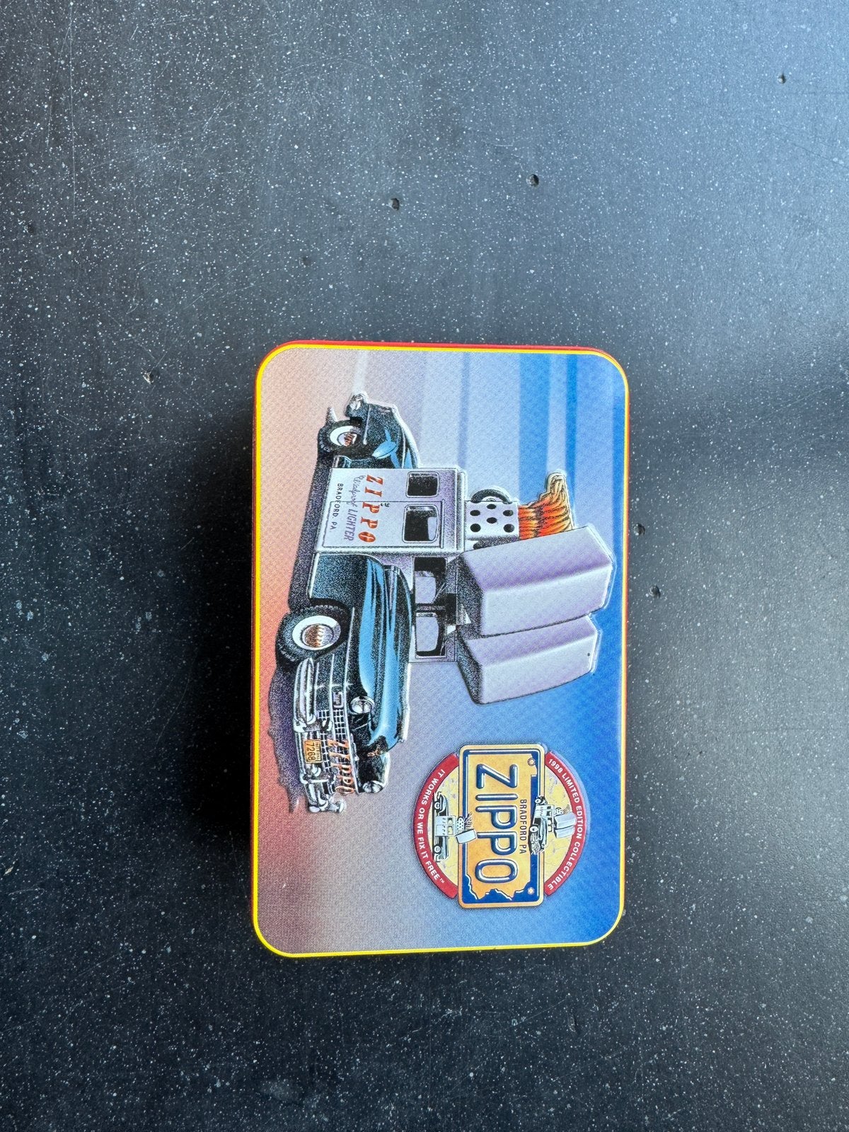 collecters item 1998 limited edition zippo, Verzamelen, Ophalen of Verzenden, Zo goed als nieuw, Aansteker