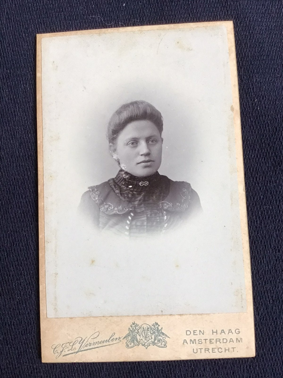 CDV, Vrouw, C.J.L. VERMEULEN, DEN HAAG, Carte de Visite, Verzenden, Voor 1940, Gebruikt, Foto