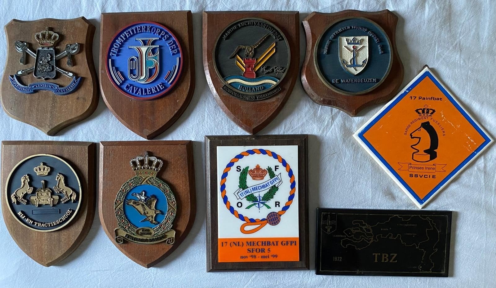Militaire schildjes., Verzamelen, Ophalen of Verzenden, Landmacht, Nederland