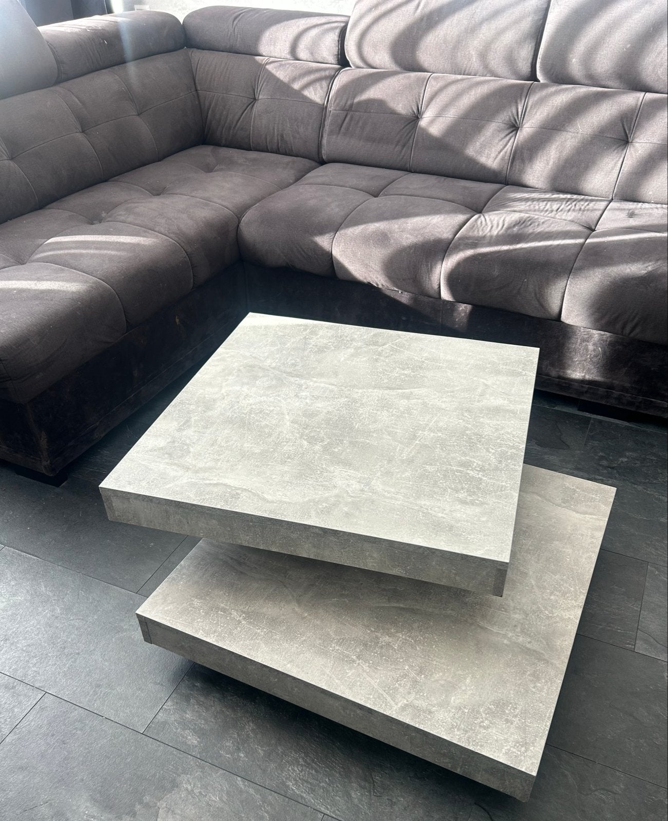 Moderne salontafel, draaibaar, betonlook, Huis en Inrichting, Ophalen, Overige materialen, Vierkant, 50 tot 100 cm