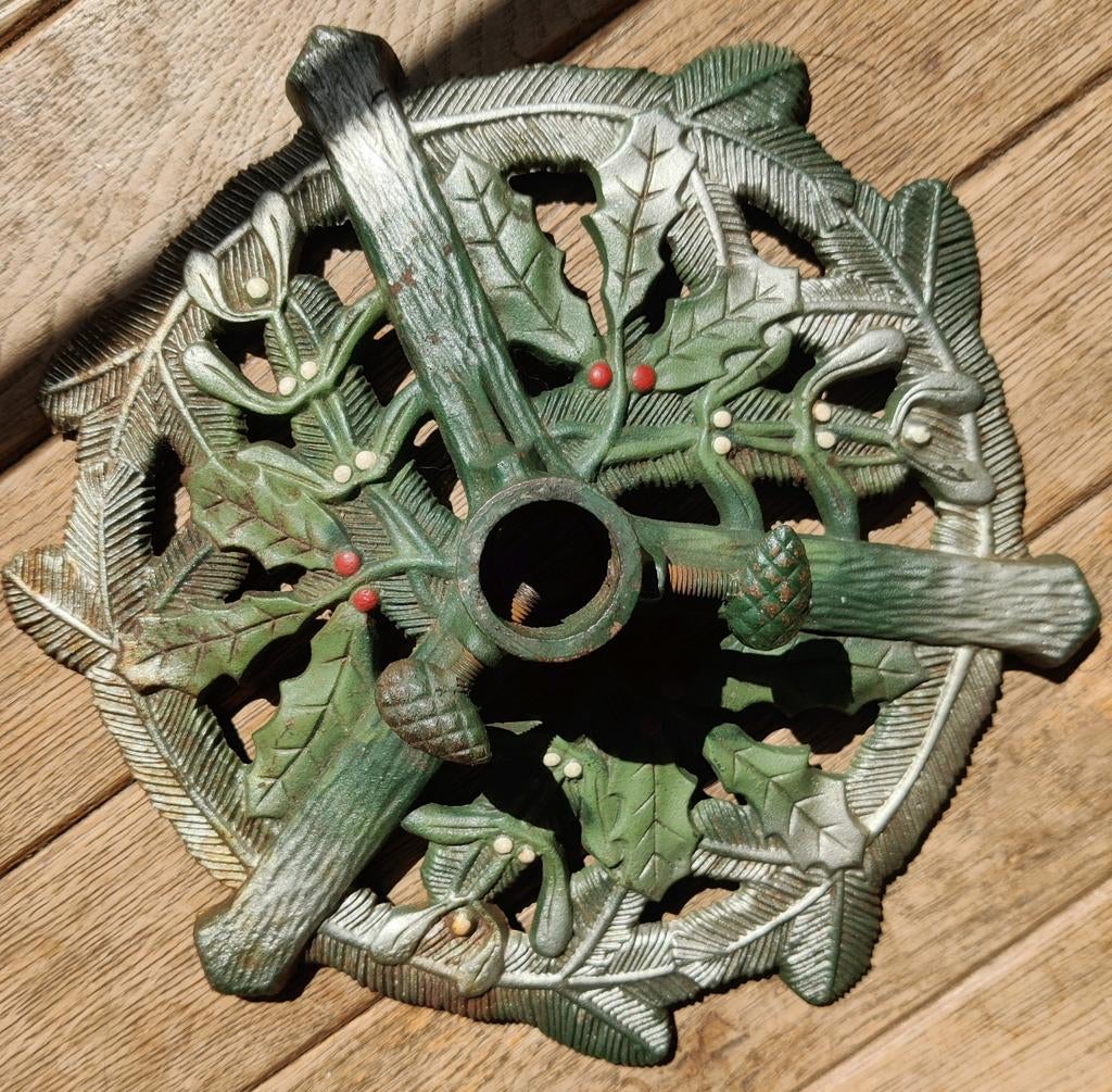 Mooie antieke gietijzeren kerstboomstandaard, Diversen, Ophalen of Verzenden