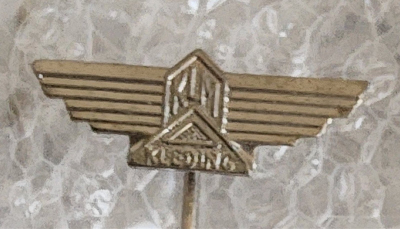 Vintage KLM Kleding Speldje, Ophalen of Verzenden, Gebruikt, Transport, Speldje of Pin