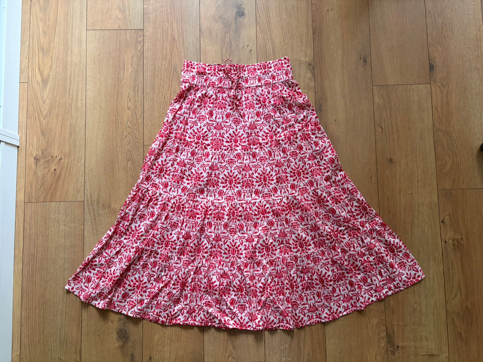 Prachtige Sofie Schnoor Lange Rok – Rood/Wit – Maat M, Kleding | Dames, Maat 38/40 (M), Ophalen of Verzenden, Sofie Schnoor, Rood