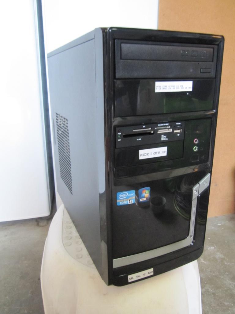 (Nr.56) Intel Core i3-4160. 3,6 Ghz.8Gb,256Gb SSD,500Gb HDD, Ophalen of Verzenden, Zo goed als nieuw