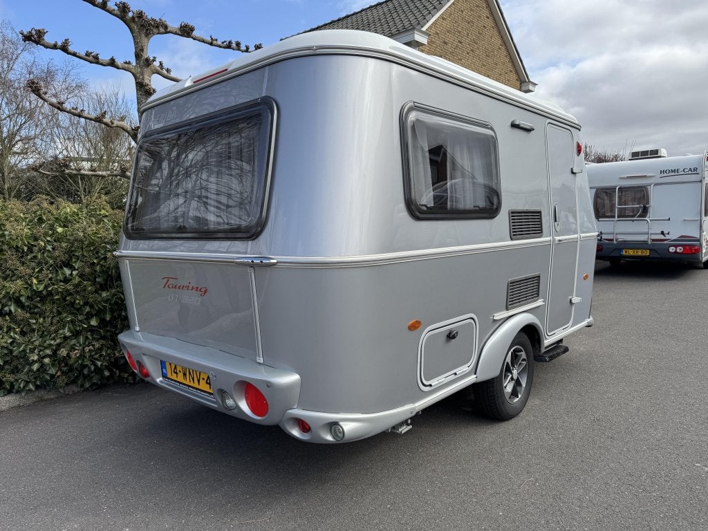 Eriba Touring 320 GT Fietsdrager,Serviceluik,hordeur,autark, Caravans en Kamperen, Standaardzit, Bedrijf, 750 - 1000 kg, Eriba