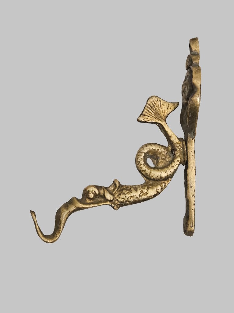 Kapstok /muurhaak met mythologische zeedraak of vis (Lot 8), Ophalen of Verzenden, Metaal, Wandkapstok, Minder dan 100 cm