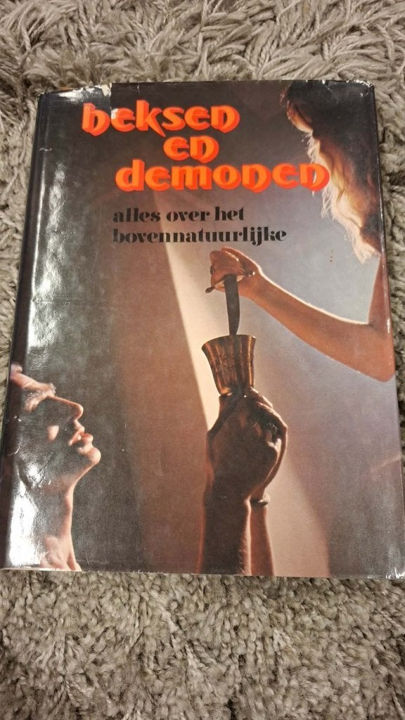 heksen en demonen, Ophalen of Verzenden, Gelezen, Spiritualiteit algemeen, Achtergrond en Informatie