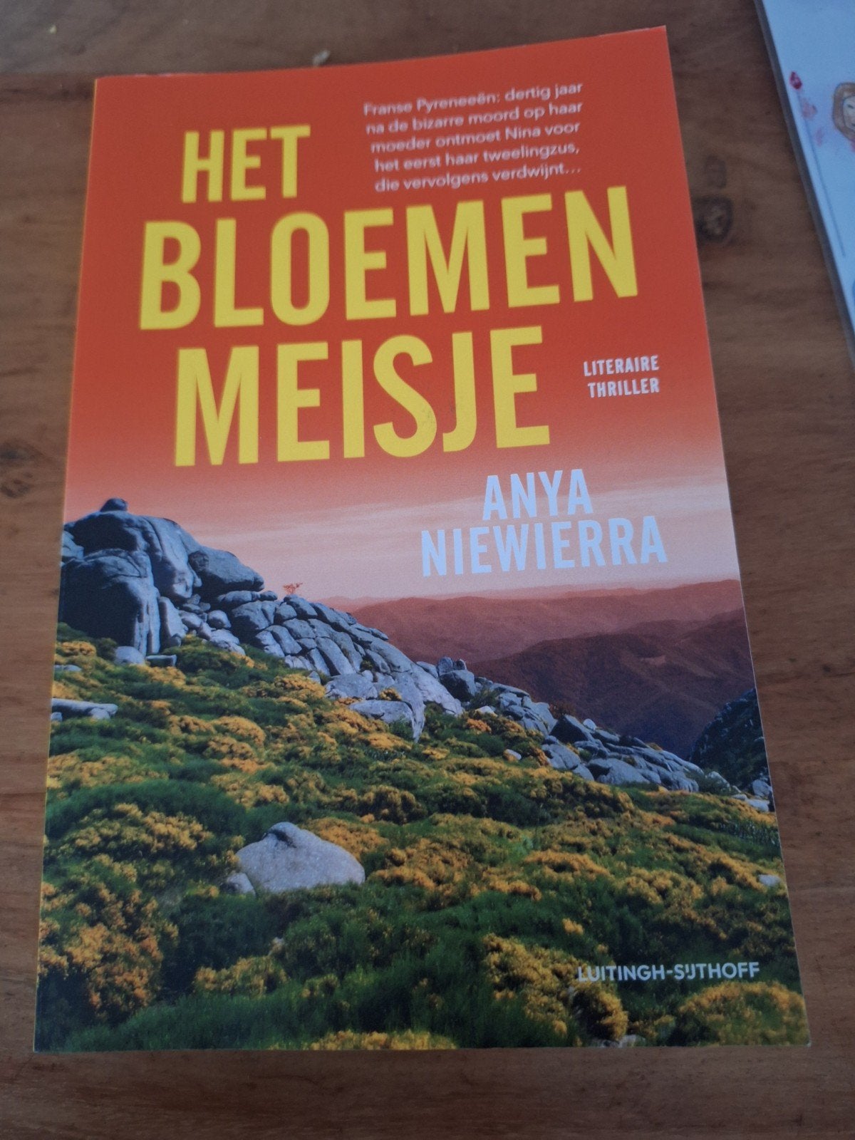 Het Bloemenmeisje - Anya Niewierra, Boeken, Ophalen, Zo goed als nieuw, Anya Niewierra