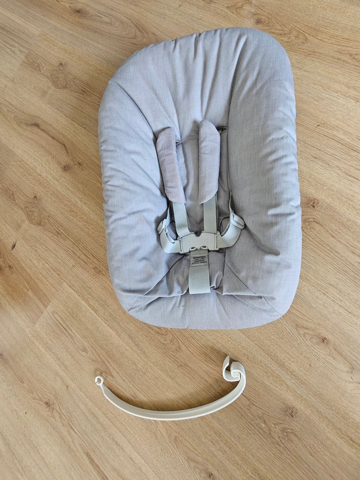 Stokke Tripp Trapp Newborn Set met speelboog, Ophalen of Verzenden, Zo goed als nieuw, Meegroeistoel, Gordel(s)